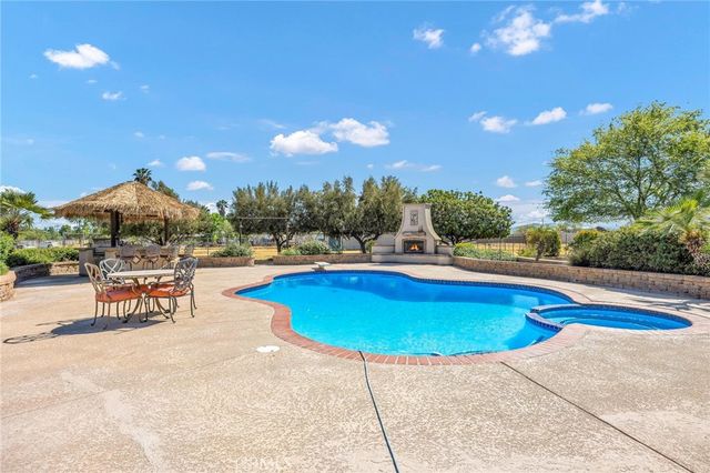 29575 Merjanian, Menifee, CA 92584
