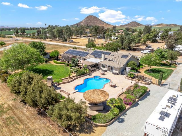 29575 Merjanian, Menifee, CA 92584