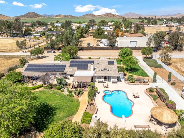 29575 Merjanian, Menifee, CA 92584
