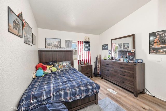 29575 Merjanian, Menifee, CA 92584