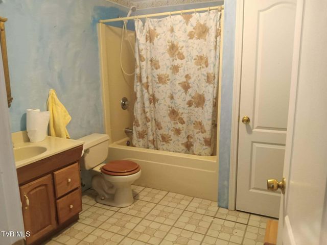 14512 White Top View, Abingdon, VA 24210