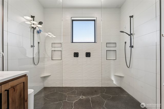 270 Tulip Lane, Woodland, WA 98674