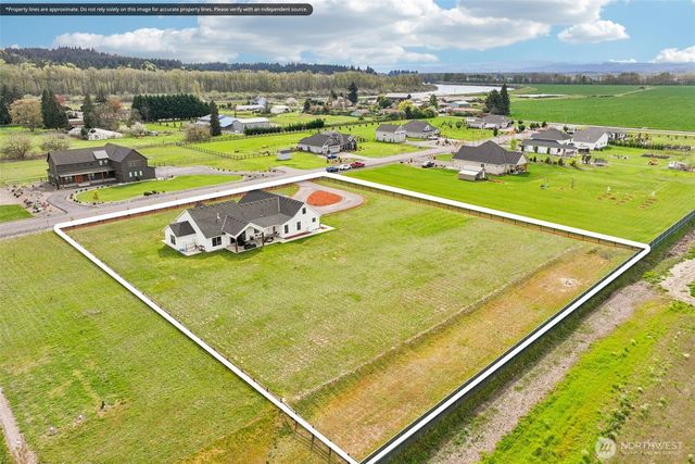 270 Tulip Lane, Woodland, WA 98674