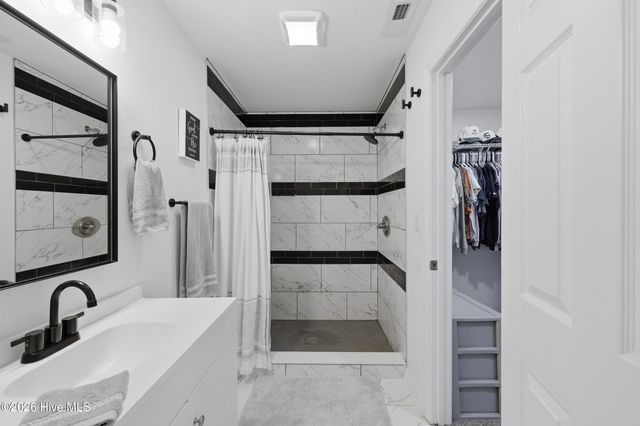 901 Tuscarora Avenue, Elizabeth City, NC 27909