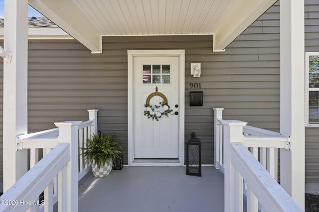 901 Tuscarora Avenue, Elizabeth City, NC 27909