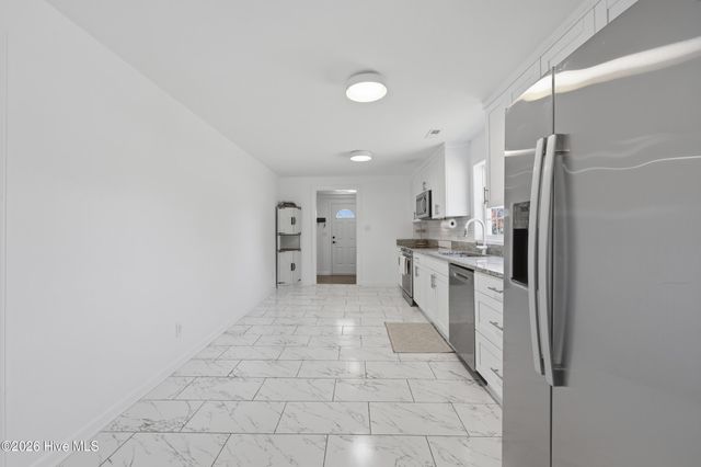 901 Tuscarora Avenue, Elizabeth City, NC 27909