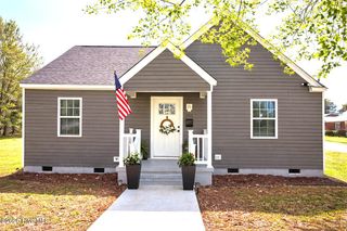 901 Tuscarora Avenue, Elizabeth City, NC 27909