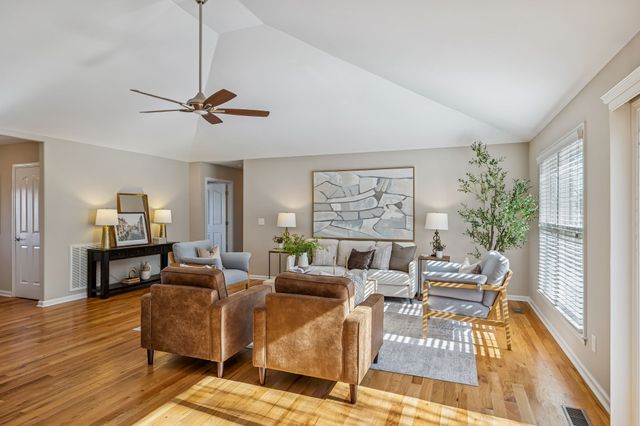 1549 Heller Ridge, Spring Hill, TN 37174