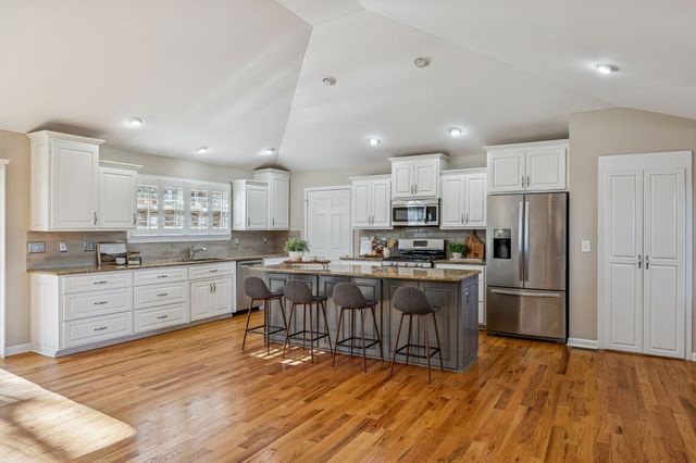 1549 Heller Ridge, Spring Hill, TN 37174