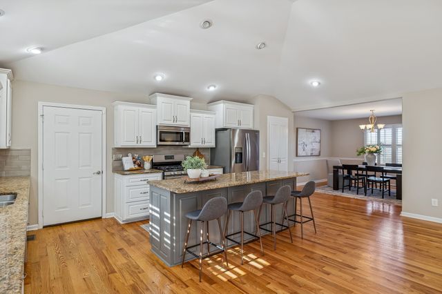 1549 Heller Ridge, Spring Hill, TN 37174