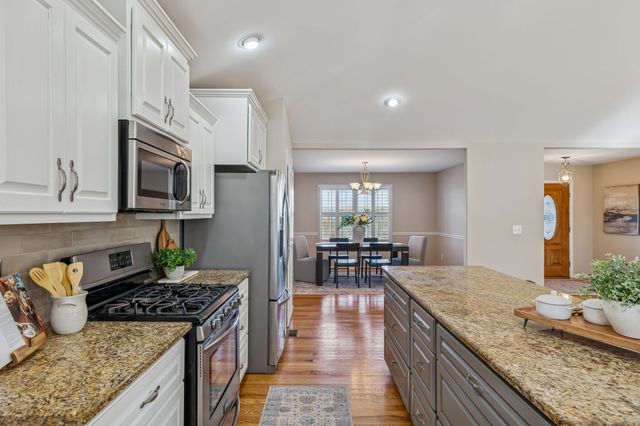 1549 Heller Ridge, Spring Hill, TN 37174