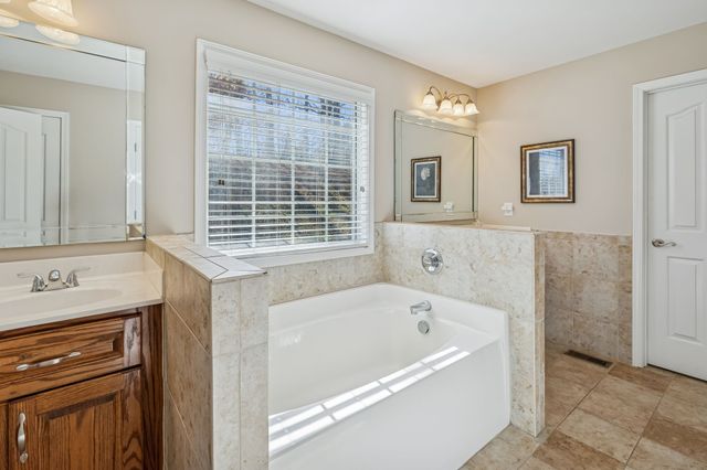 1549 Heller Ridge, Spring Hill, TN 37174