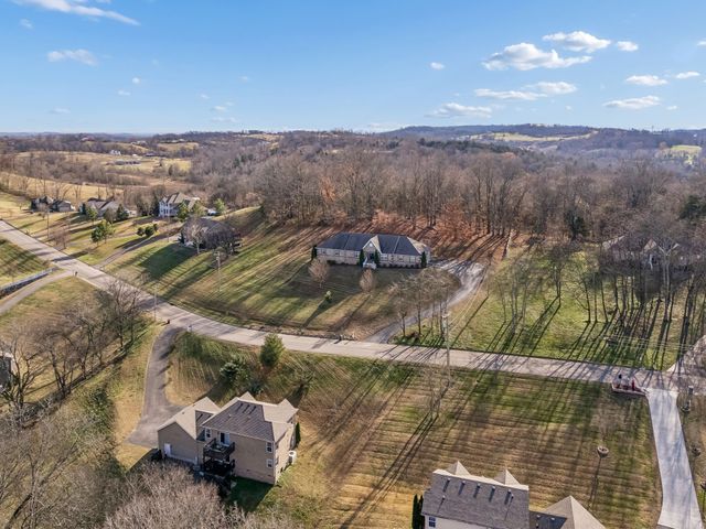 1549 Heller Ridge, Spring Hill, TN 37174
