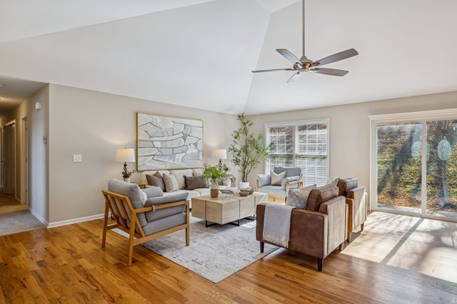 1549 Heller Ridge, Spring Hill, TN 37174