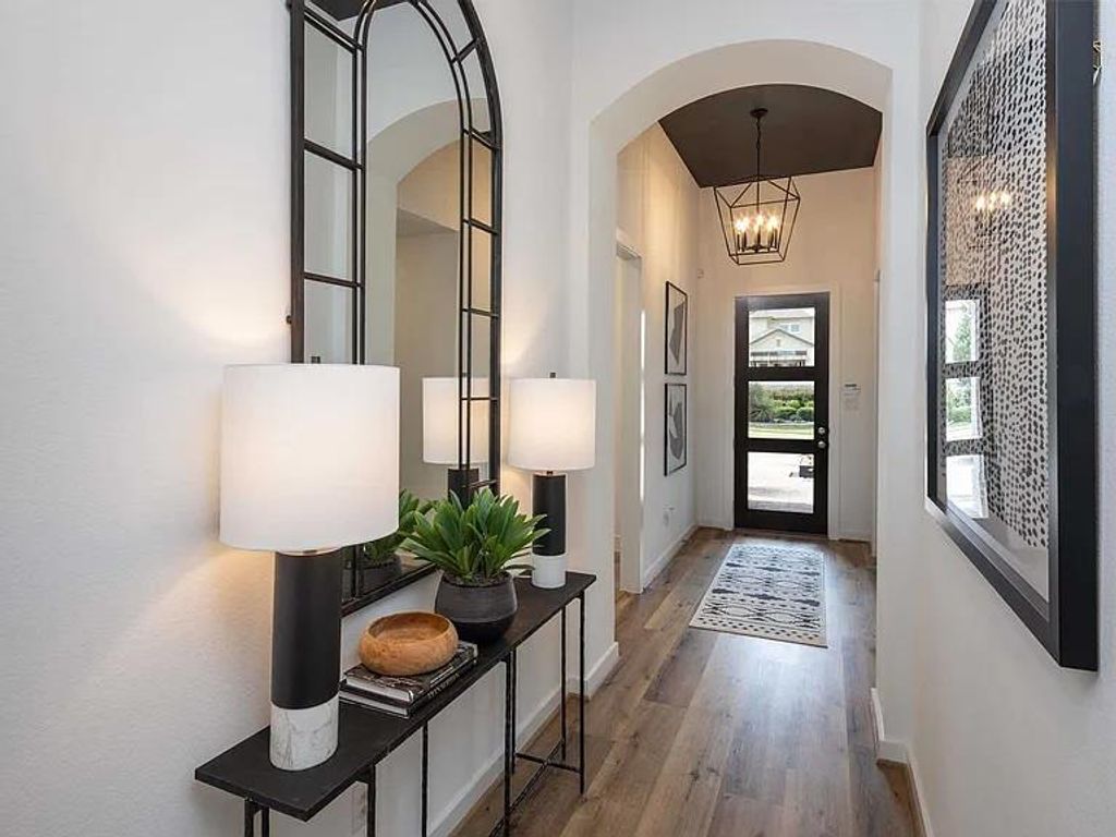 2516 Carretera DR, Leander, TX 78641