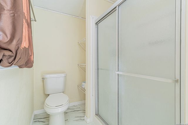 18065 County Road 163, Elmendorf, TX 78112