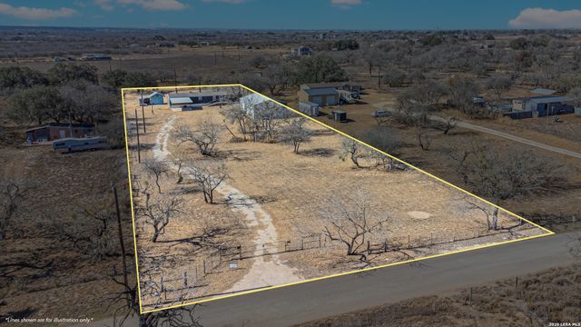 18065 County Road 163, Elmendorf, TX 78112