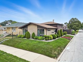 45 Mason Street, Calumet City, IL 60409