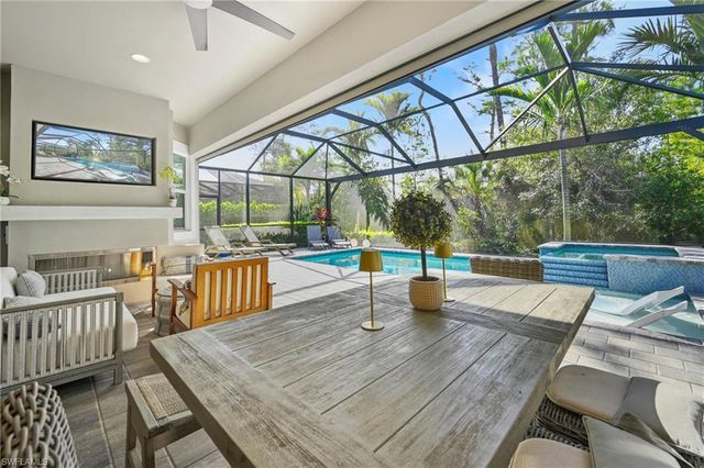 6343 Antigua WAY, Naples, FL 34113