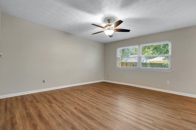 1819 Mayfair Road, Tallahassee, FL 32303