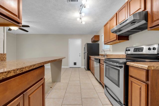 1819 Mayfair Road, Tallahassee, FL 32303