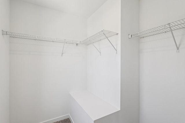 553 Yosemite Way, Mundelein, IL 60060