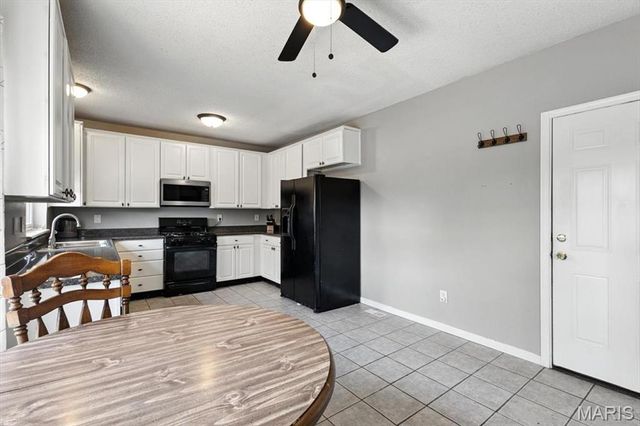 47 Valley View Drive, Saint Peters, MO 63376