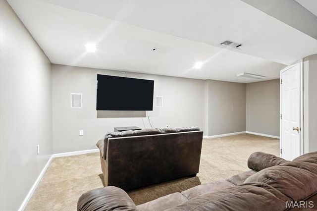 47 Valley View Drive, Saint Peters, MO 63376