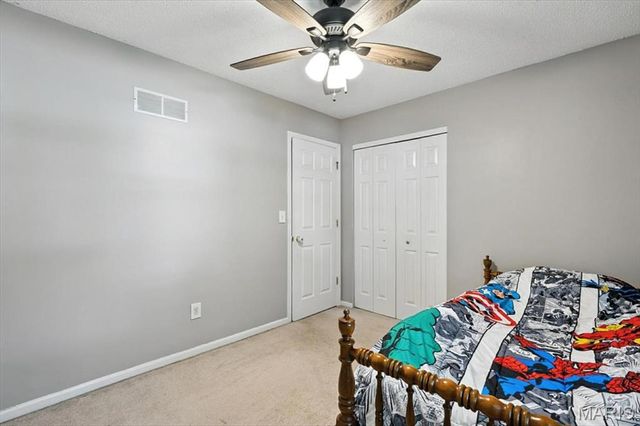 47 Valley View Drive, Saint Peters, MO 63376