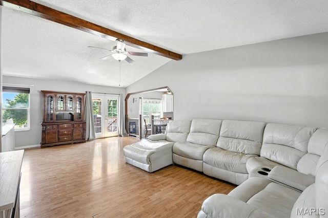 47 Valley View Drive, Saint Peters, MO 63376
