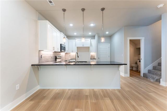 2180 W Million Lane, Fayetteville, AR 72704