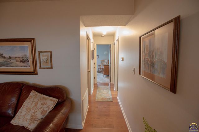 5815 SW 22nd Ter Apt 1, Topeka, KS 66614