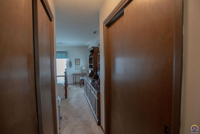 5815 SW 22nd Ter Apt 1, Topeka, KS 66614