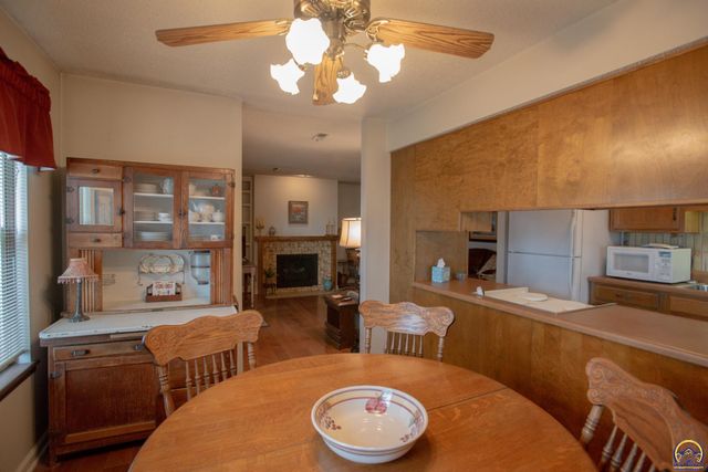5815 SW 22nd Ter Apt 1, Topeka, KS 66614
