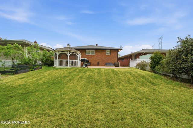 22 Macedulski Terrace, South Amboy, NJ 08879
