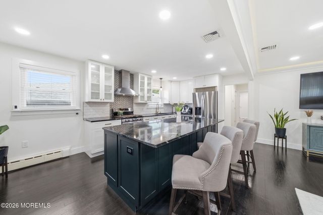 22 Macedulski Terrace, South Amboy, NJ 08879