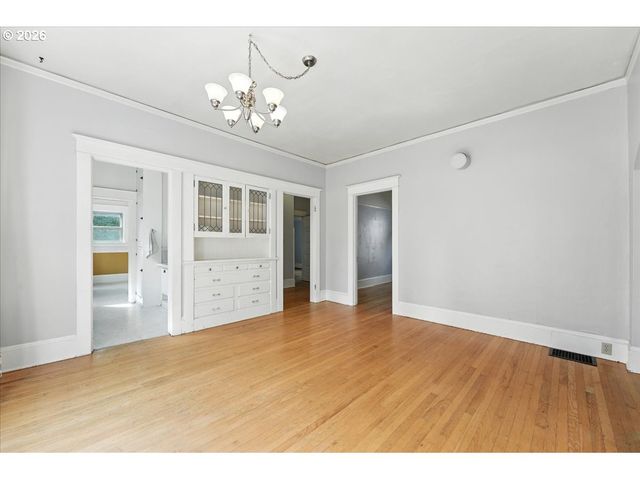1917 Ne 10TH Ave Ne, Portland, OR 97212