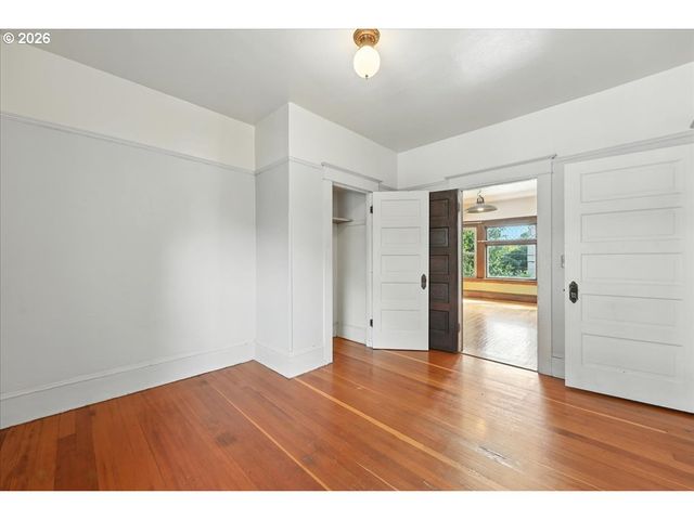 1917 Ne 10TH Ave Ne, Portland, OR 97212