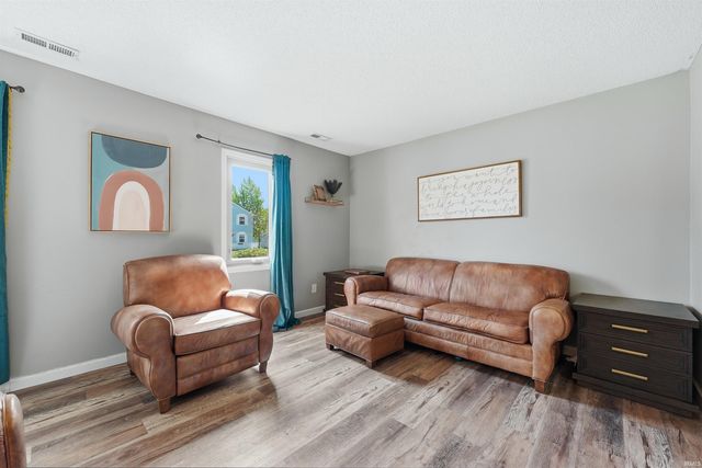 6515 Owl Tree Place, Fort Wayne, IN 46825