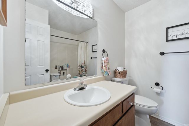6515 Owl Tree Place, Fort Wayne, IN 46825