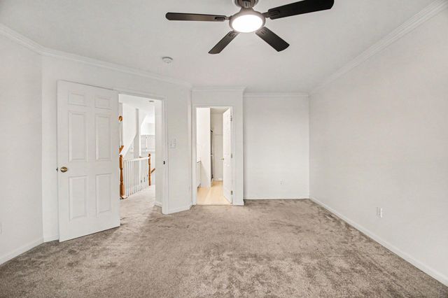 26065 LANDS END DR, Chantilly, VA 20152