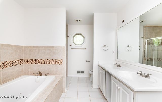 3155 Bushmill Park, Louisville, KY 40241