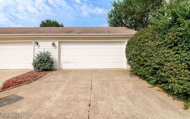 3155 Bushmill Park, Louisville, KY 40241