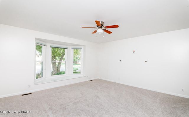 3155 Bushmill Park, Louisville, KY 40241