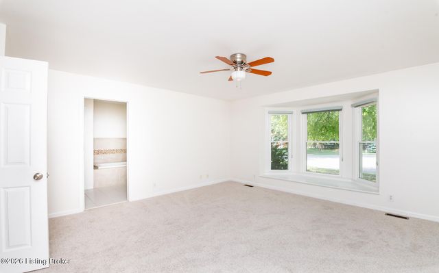 3155 Bushmill Park, Louisville, KY 40241