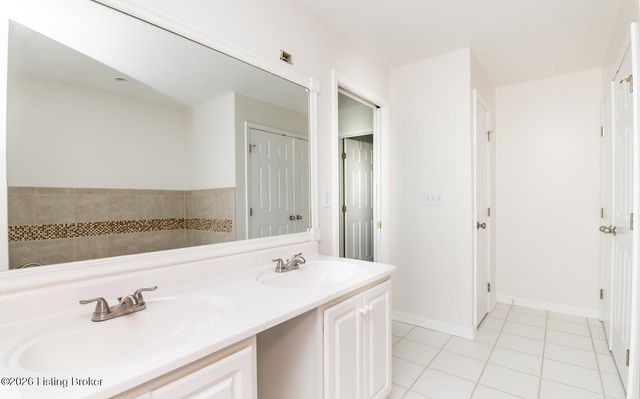 3155 Bushmill Park, Louisville, KY 40241