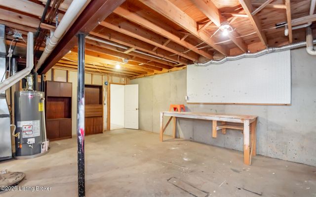 3155 Bushmill Park, Louisville, KY 40241