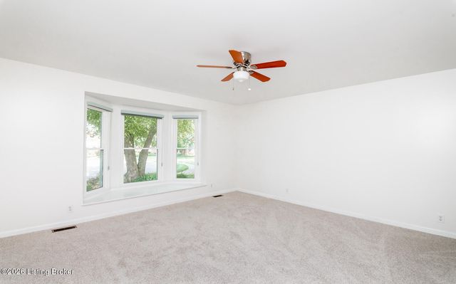 3155 Bushmill Park, Louisville, KY 40241