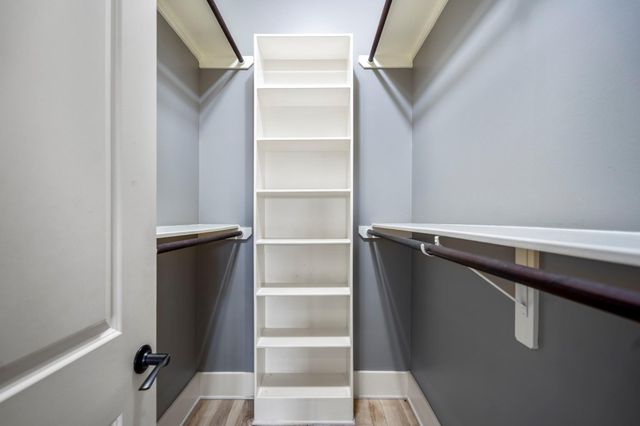 1310 W Dallas Street, Houston, TX 77019