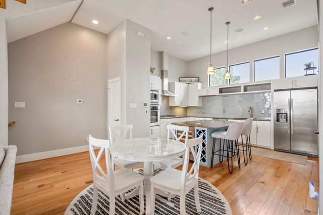 1310 W Dallas Street, Houston, TX 77019